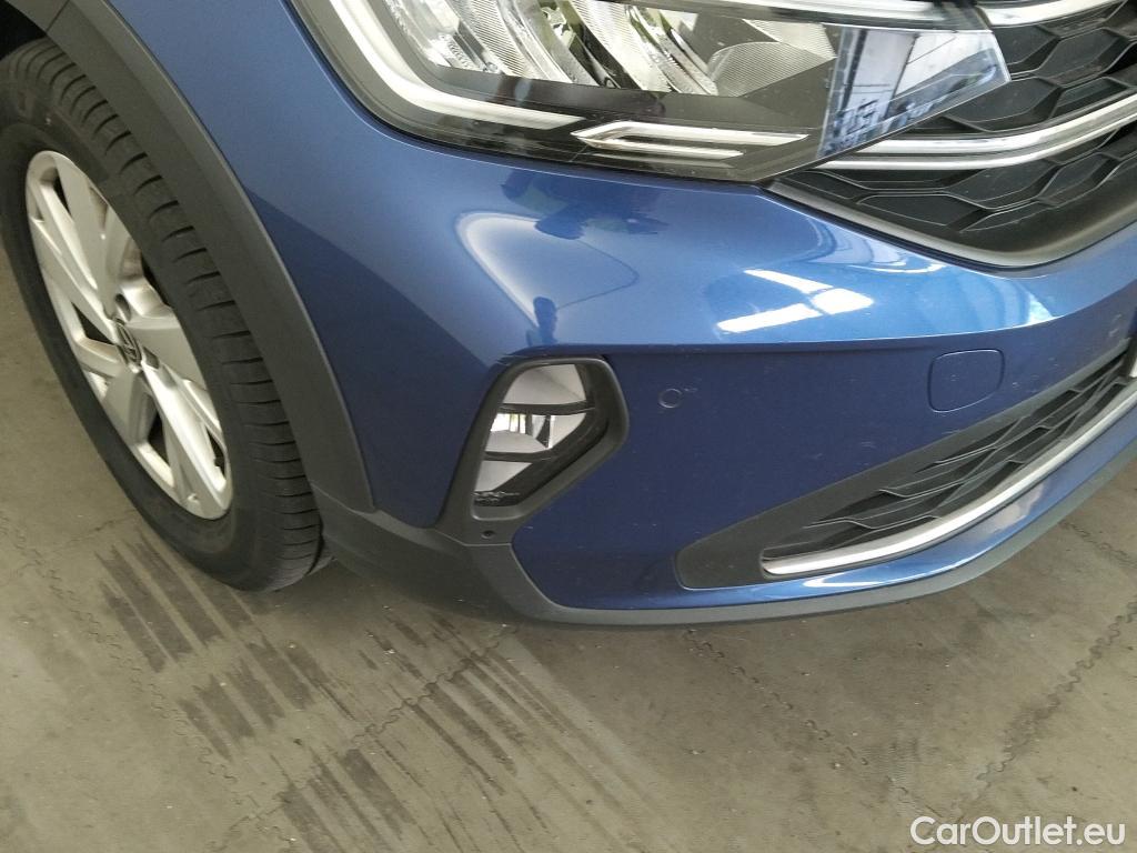  Volkswagen  Taigo VOLKSWAGEN  / 2021 / 5P / todoterreno Life 1.0 TSI 81kW (110CV) #3