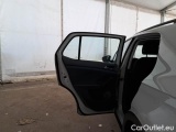  Volkswagen  T-CROSS VOLKSWAGEN  / 2019 / 5P / SUV 1.0 TSI 81KW STYLE #96