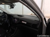  Volkswagen  T-CROSS VOLKSWAGEN  / 2019 / 5P / SUV 1.0 TSI 81KW STYLE #100