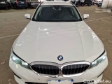  Bmw  Serie 3 BMW  / 2018 / 5P / STATION WAGON 318D 48V BUSINESS ADVANTAGE TOURING AUTO #26