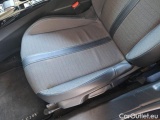  Peugeot  2008 PEUGEOT  / 2019 / 5P / CROSSOVER BLUEHDI 130 EAT8 ALLURE PACK S/S AUT. #12
