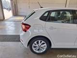  Volkswagen  Polo VOLKSWAGEN  / 2021 / 5P / BERLINA 1.0 TSI STYLE #51