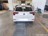  Volkswagen  Polo VOLKSWAGEN  / 2021 / 5P / BERLINA 1.0 TSI STYLE #57