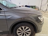  Volkswagen  Tiguan VOLKSWAGEN  / 2016 / 5P / SUV 2.0 TDI SCR 110KW BUSINESS BMT DSG #41