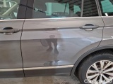  Volkswagen  Tiguan VOLKSWAGEN  / 2016 / 5P / SUV 2.0 TDI SCR 110KW BUSINESS BMT DSG #60