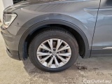  Volkswagen  Tiguan VOLKSWAGEN  / 2016 / 5P / SUV 2.0 TDI SCR 110KW BUSINESS BMT DSG #64