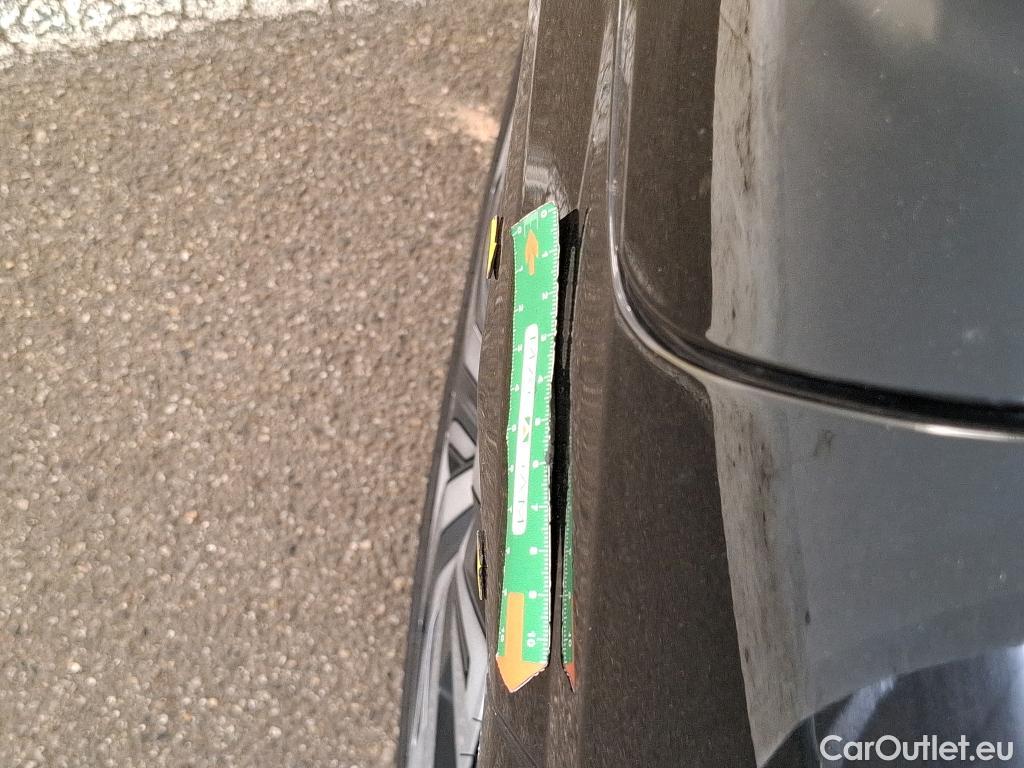  Peugeot  208  Active Pack 1.2 PureTech 100CV BVM6 E6d #13