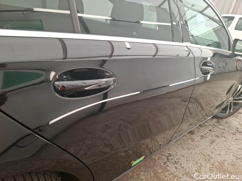  Mercedes  A-Klasse MERCEDES-BENZ Classe A Compact / 2022 / 5P / Berline A 250 e Business Line 7G-DCT #6