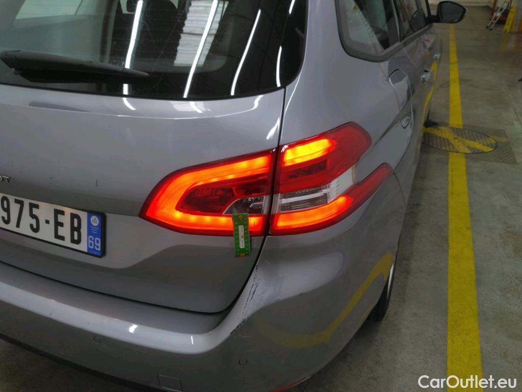 Peugeot  308  SW Active Business 1.5 HDi 130CV BVA8 E6d #9