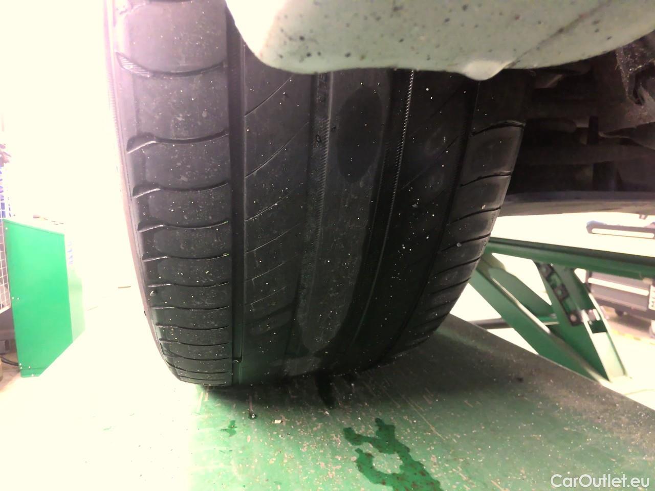  Bmw  Serie 3 320d xDr. Con.Ed. Aut #2