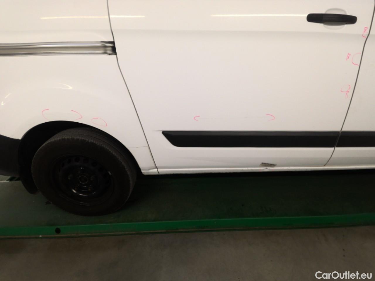 Ford  Transit Tr.Cus.TDCi 130 27 L1H1 A Tr. #44