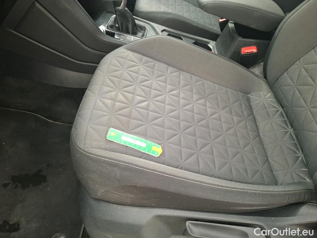  Volkswagen  Tiguan VOLKSWAGEN  / 2020 / 5P / SUV 2.0 TDI 150 DSG7 Life Business #13