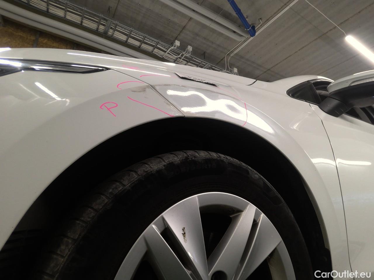  Volkswagen  Golf  SC 1.5 eTSI 130 Aut #6