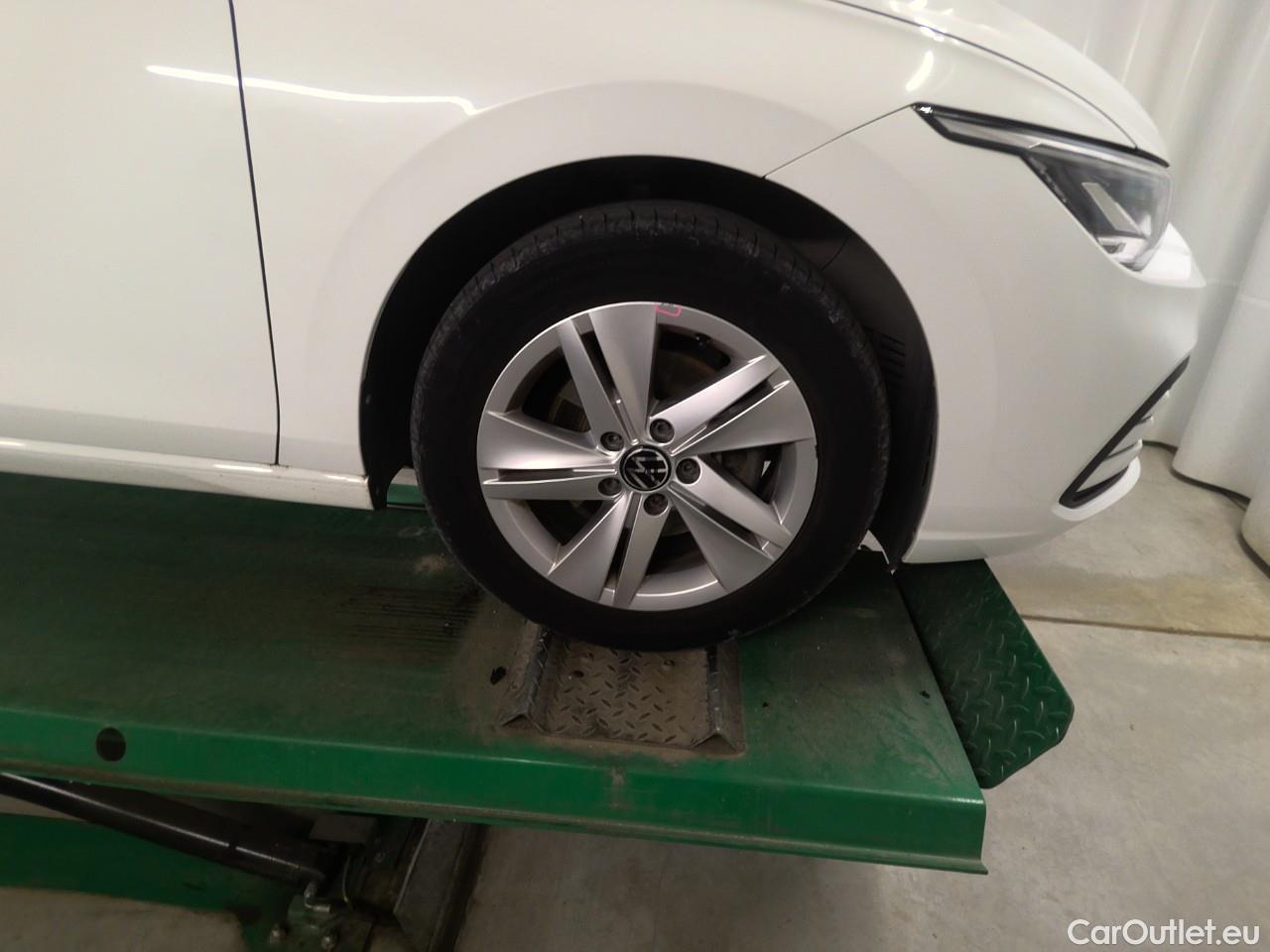  Volkswagen  Golf  SC 1.5 eTSI 130 Aut #24
