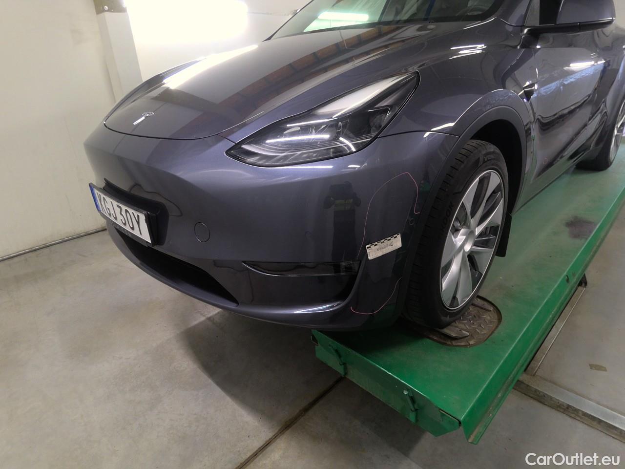  Tesla  Model Y  Long-Range AWD #4