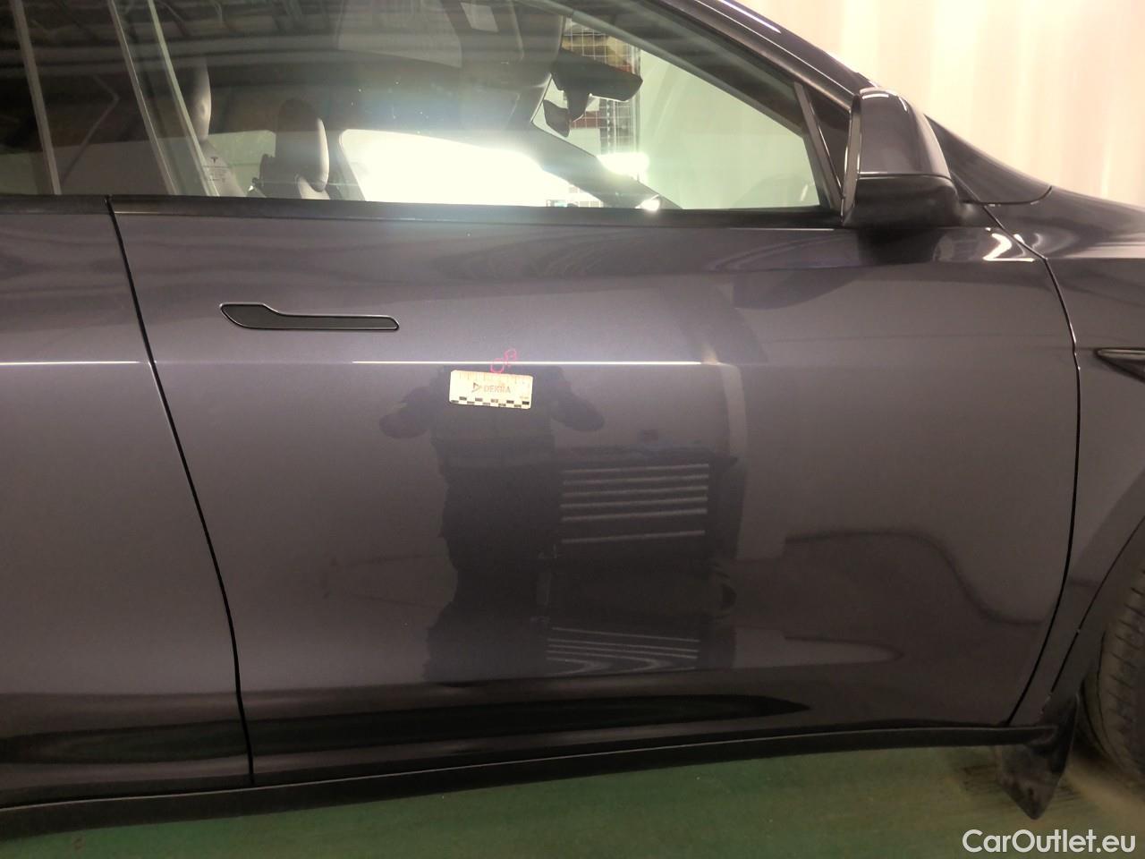  Tesla  Model Y  Long-Range AWD #9