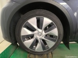  Tesla  Model Y  Long-Range AWD #14