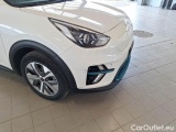  KIA  Niro KIA  / 2019 / 5P / BERLINA E- 64 KWH STYLE #26