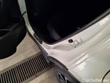 Toyota  C-HR TOYOTA  / 2019 / 5P / SUV 2.0H (184CV) E-CVT MOREBUSINESS #140