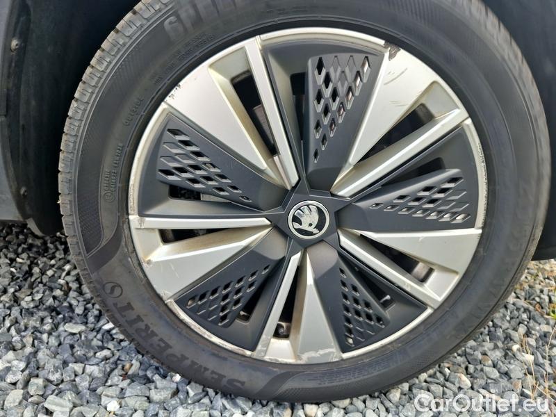  Skoda  Karoq  (NU)(2017->)  2.0 TDI 85 Style #44