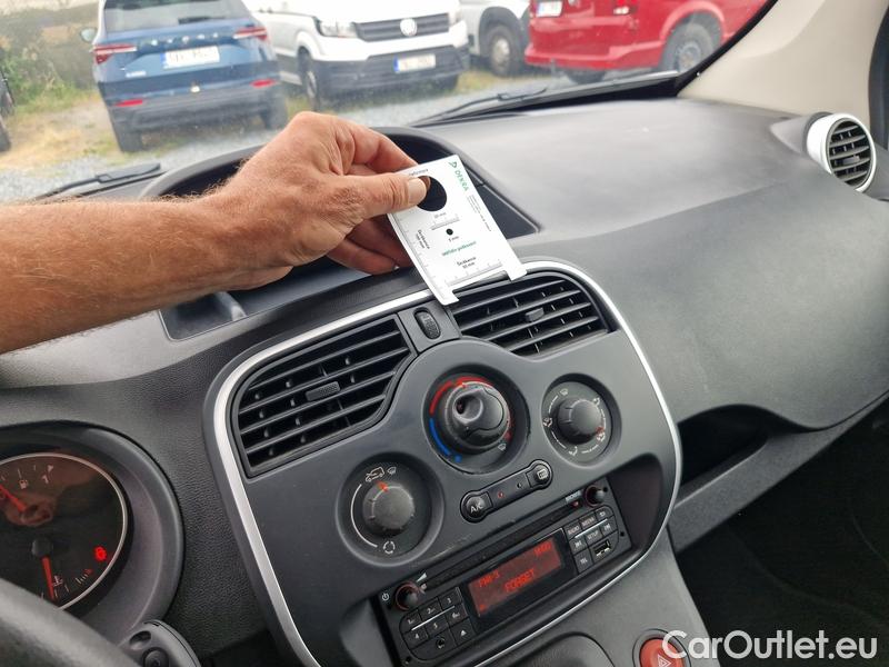  Renault  Kangoo  2 (2008)  1.5BdCi 95 Zen 5d #32