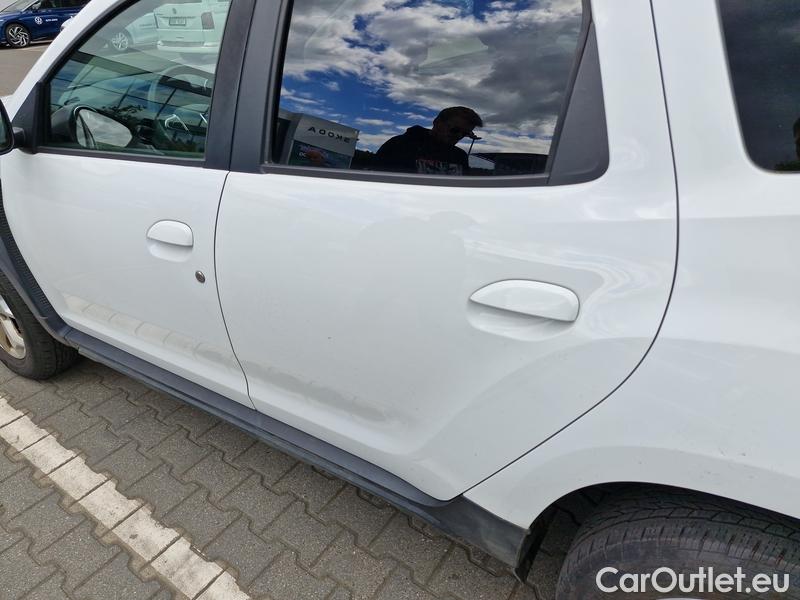 Dacia  Duster  II (01.2018->) Dus.1.5BdCi 115 Comfort 4x4 5d #15