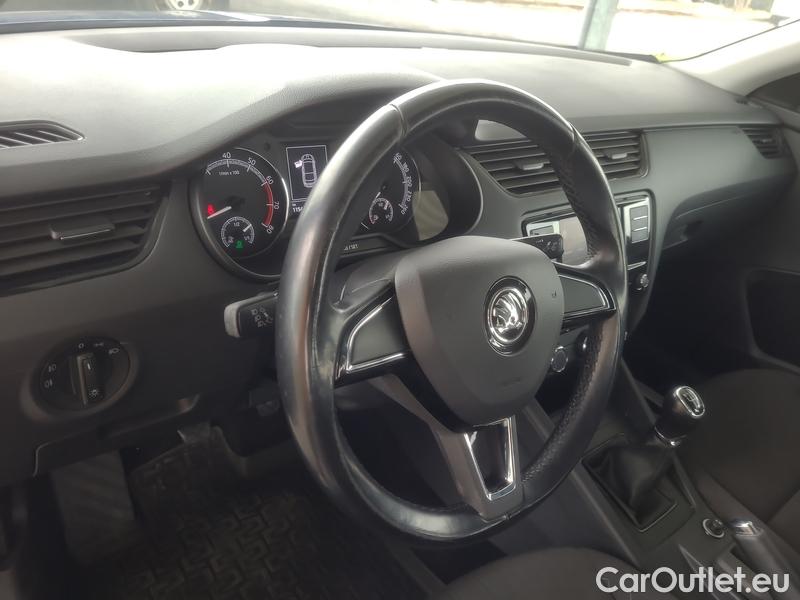  Skoda  Octavia  Lim.  (5E3)(03.2017->)  1.4CNG Active G-TEC #5