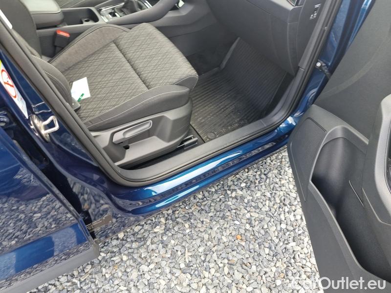  Skoda  Karoq  (NU)(2017->)  2.0 TDI 85 Style #42