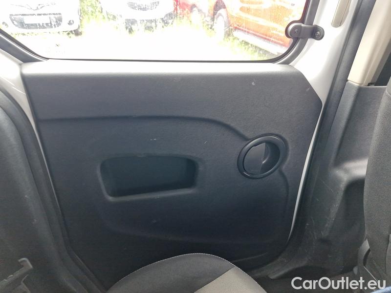  Renault  Kangoo  2 (2008)  1.5BdCi 95 Zen 5d #34