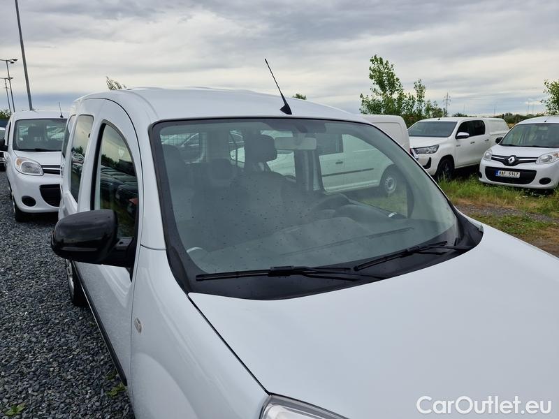  Renault  Kangoo  2 (2008)  1.5BdCi 95 Zen 5d #1