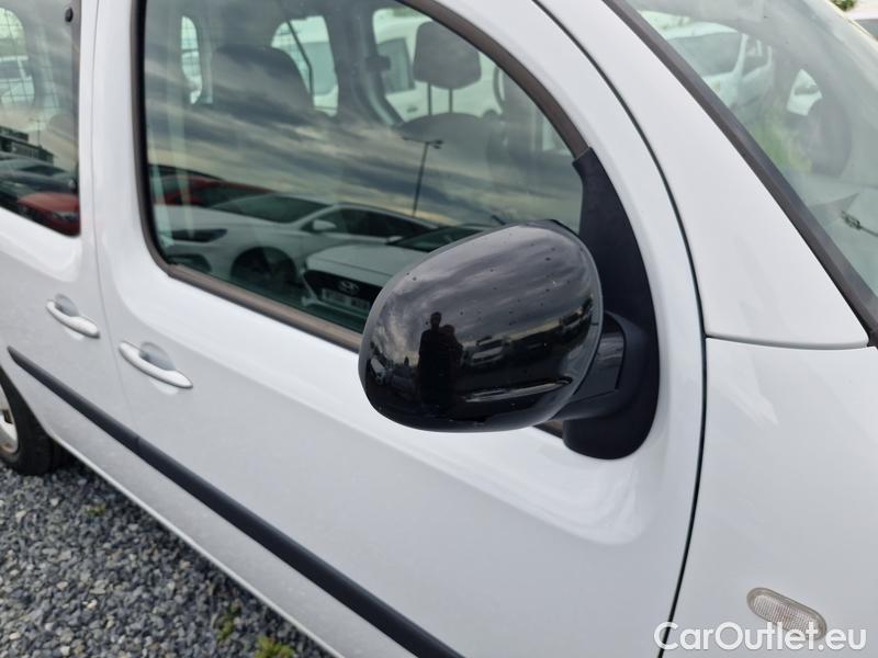  Renault  Kangoo  2 (2008)  1.5BdCi 95 Zen 5d #23