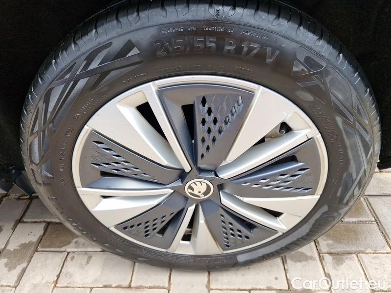  Skoda  Karoq  (NU)(2017->)  2.0 TDI 85 Style #10