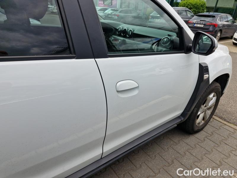  Dacia  Duster  II (01.2018->) Dus.1.5BdCi 115 Comfort 4x4 5d #32