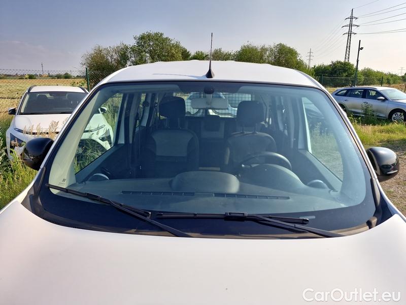  Renault  Kangoo  2 (2008)  1.5BdCi 95 Zen 5d #1