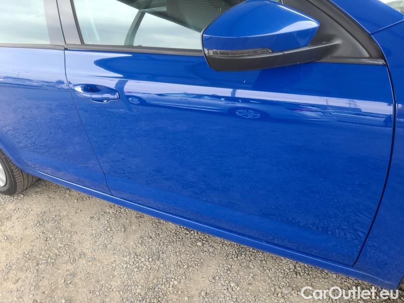  Skoda  Octavia  Lim.  (5E3)(03.2017->)  1.4CNG Active G-TEC #19