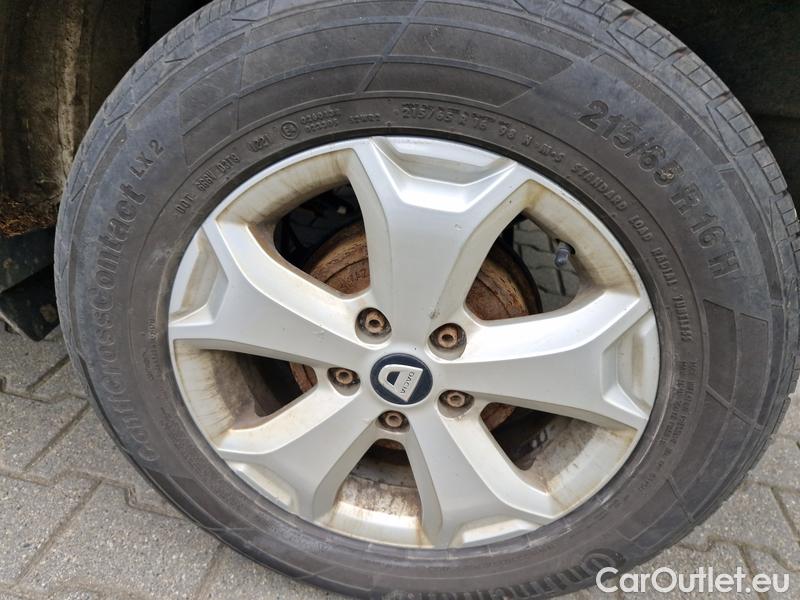  Dacia  Duster  II (01.2018->) Dus.1.5BdCi 115 Comfort 4x4 5d #18