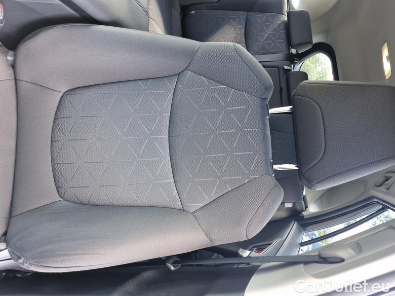  Toyota  RAV4  2019  2.5 Hybrid Comfort 4WD AT #7