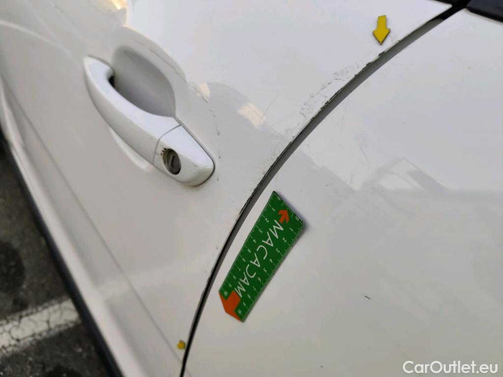  Citroen  C3  Société Feel 1.5 BlueHDI 100CV BVM5 E6dT #6