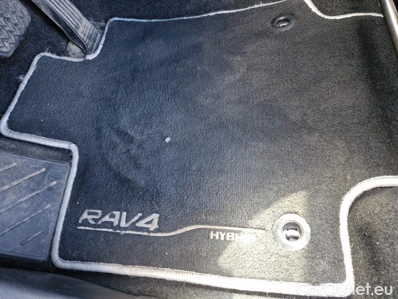  Toyota  RAV4  2019  2.5 Hybrid Comfort 4WD AT #8
