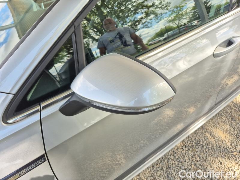  Volkswagen  Golf  VIII Variant (CG5) 2020 Var.2.0TDI 147 ALL 4x4 AT #3