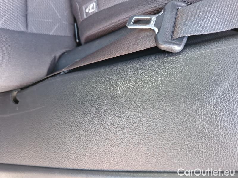  Toyota  RAV4  2019  2.5 Hybrid Comfort 4WD AT #4