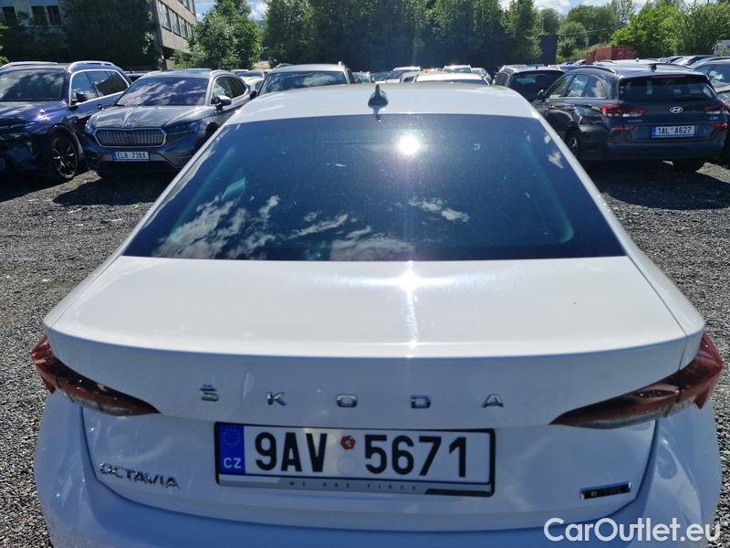  Skoda  Octavia  Lim. (NX3)(2020) Oct.1.5 e-TEC 110 Style AT #4
