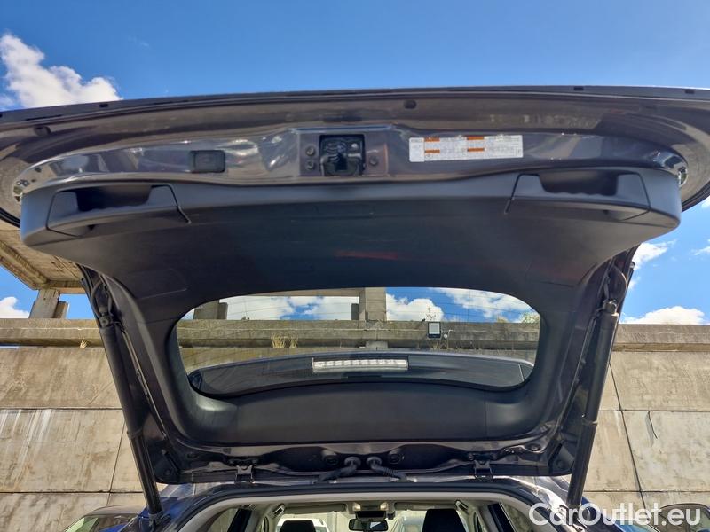  Toyota  RAV4  2019  2.5 Hybrid Comfort 4WD AT #13