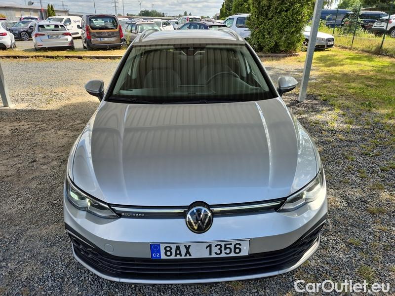  Volkswagen  Golf  VIII Variant (CG5) 2020 Var.2.0TDI 147 ALL 4x4 AT #1
