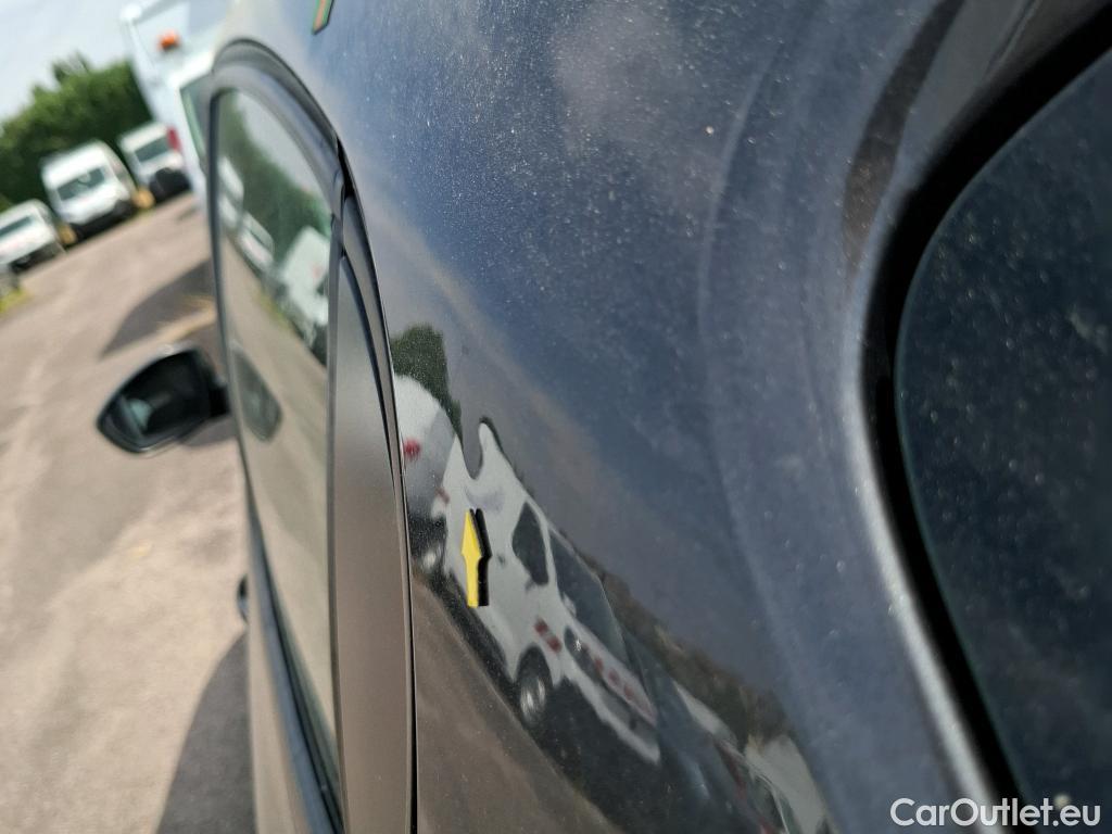  Peugeot  208  Affaire Premium Pack 1.5 HDi 100CV BVM5 E6dT #35