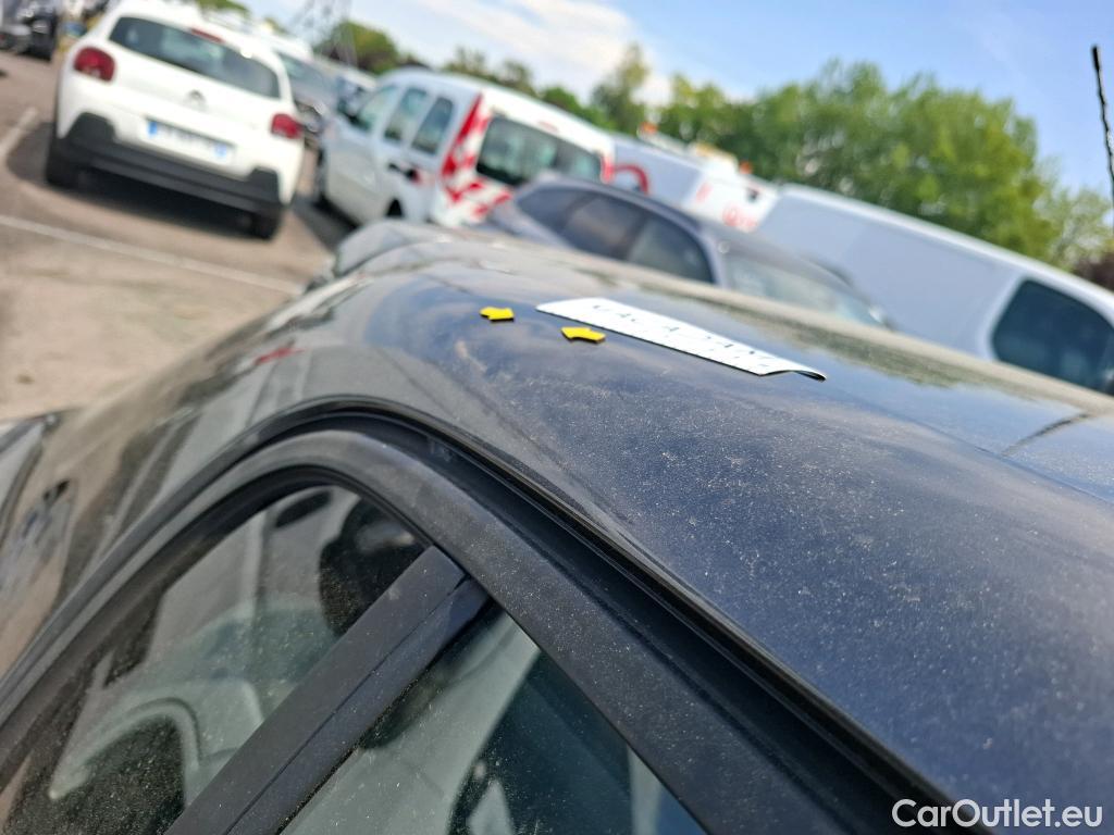  Peugeot  208  Premium 1.5 HDi 100CV BVM6 E6d #18