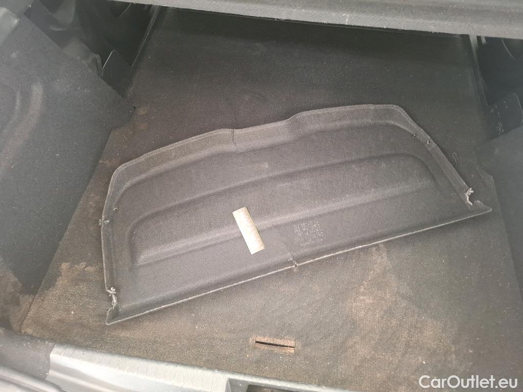  Peugeot  208  Premium 1.5 HDi 100CV BVM6 E6d #36