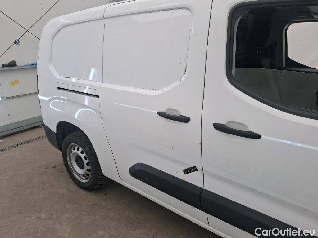  Citroen  Berlingo  Fourgon Club XL 950 1.5 BlueHDi 100CV BVM5 E6dT #1