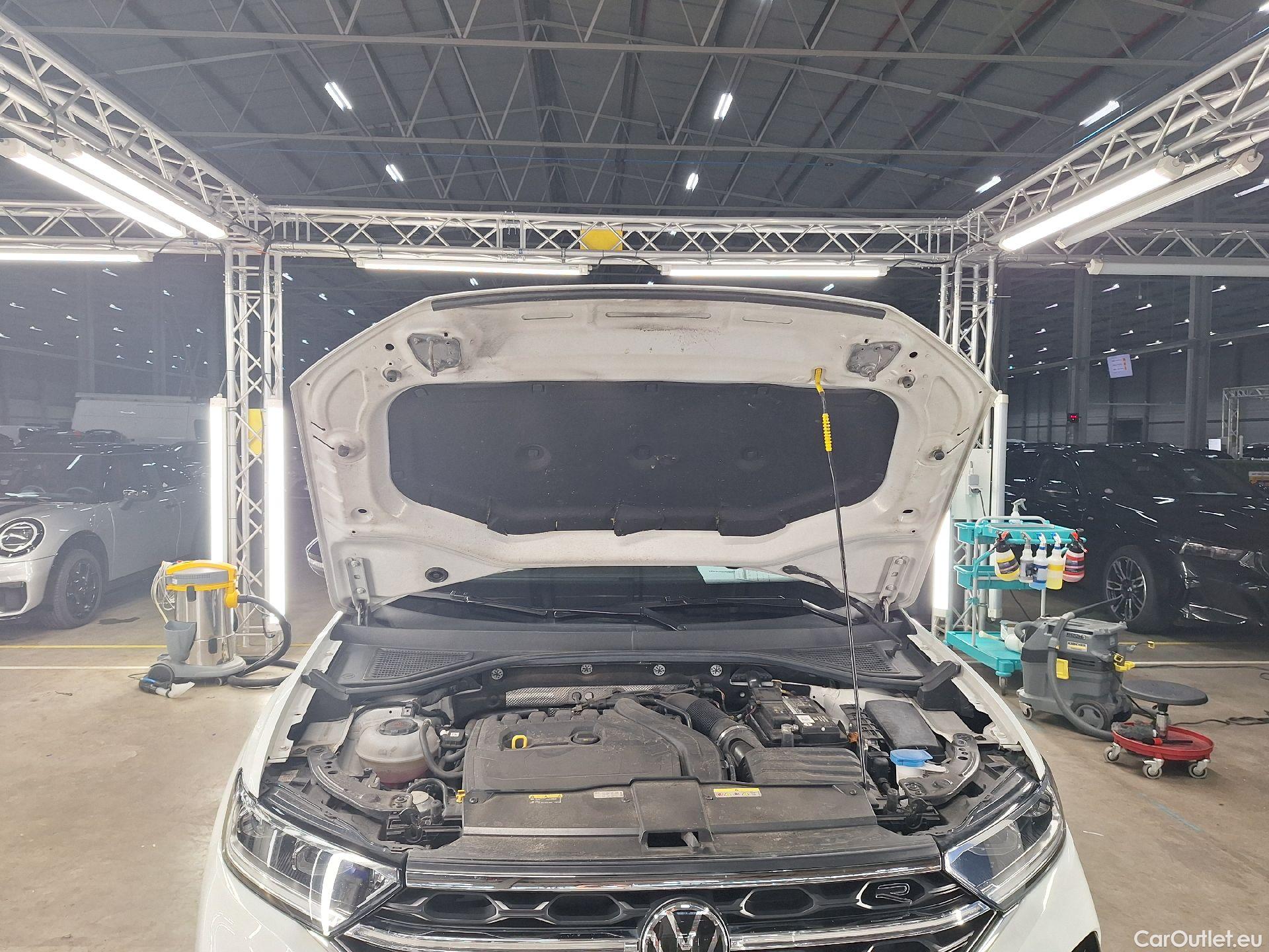  Volkswagen  T-ROC VW,  FL'22, Volkswagen  1.5 TSI R-Line Business DSG 5d #1