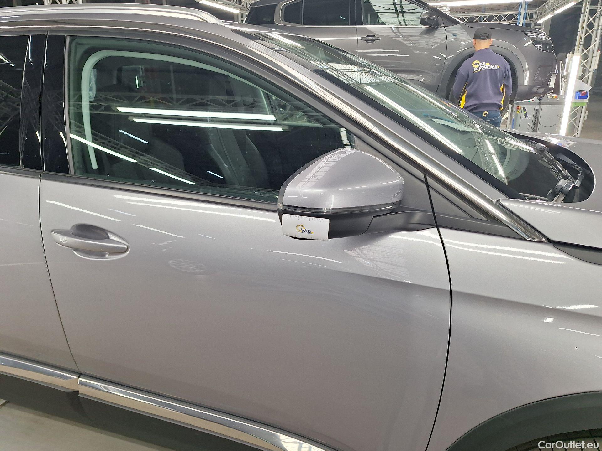  Peugeot  5008 Peugeot,  '16, Peugeot  1.5 BlueHDi 96kW S&S Allure 5d 7pl #47